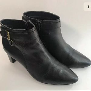 Lauren Ralph Lauren Women’s ankle boots S 8.5 B